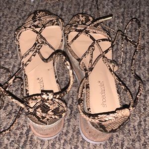 Pair of never worn sandals